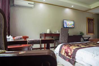Yixinyuan Hotel Дзиуджайгоу Екстериор снимка